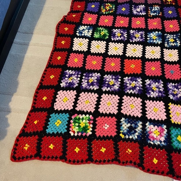 Handmade Granny Square Blanket Throw Afghan Quirky - Picture 3 of 8